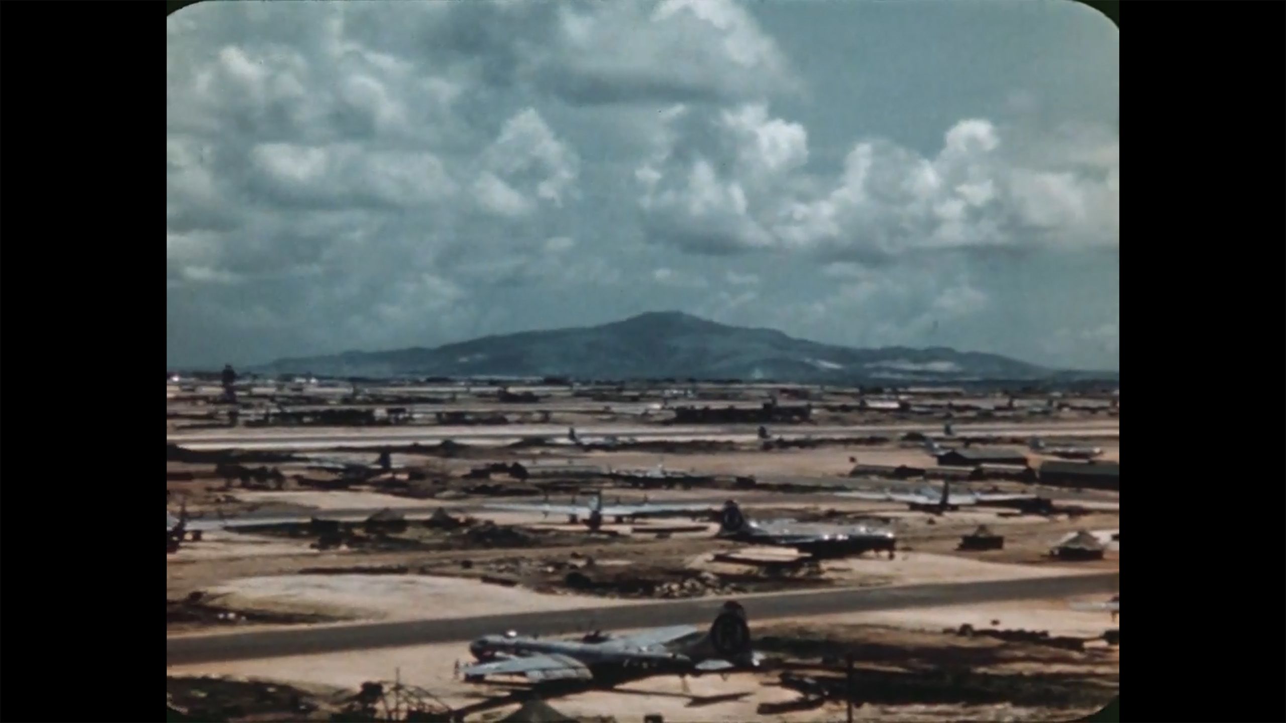 Still image of footage taken by Harold Agnew, August 6, 1945. From the Harold M. Agnew Miscellaneous Papers, Hoover Institution Archives.